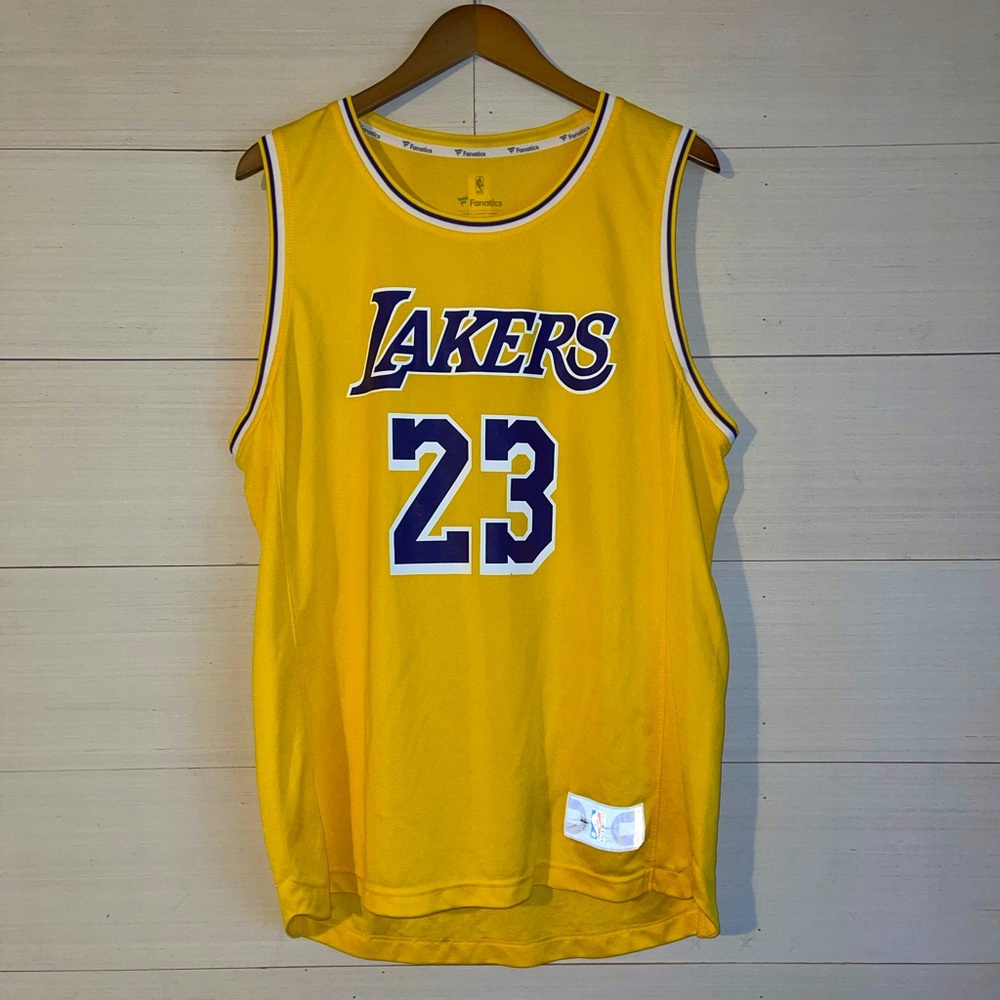 Lebron James jersey